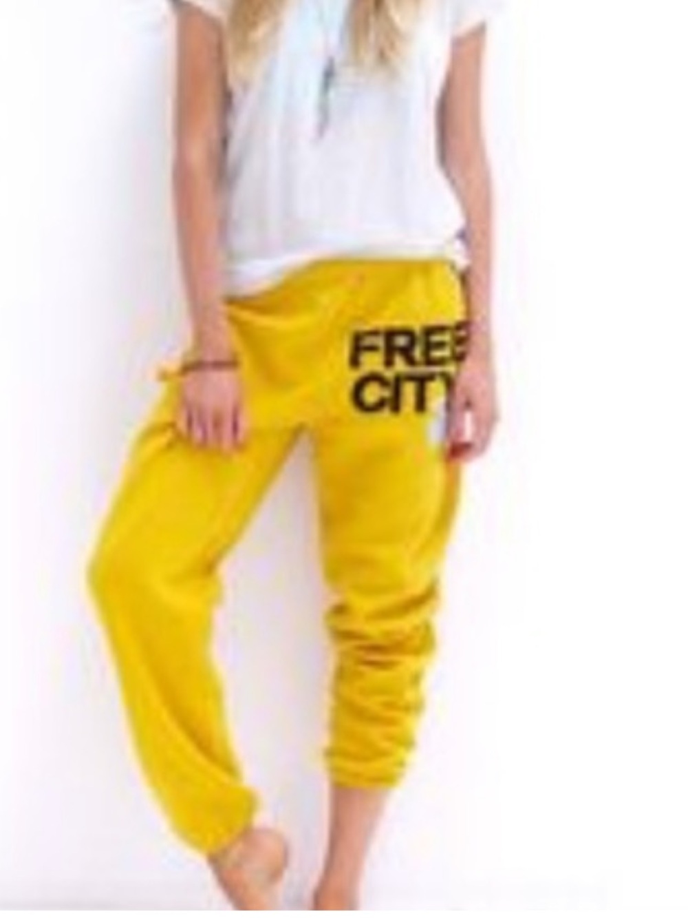 FREECITY Sweatpants in Glo Yellow,size XS